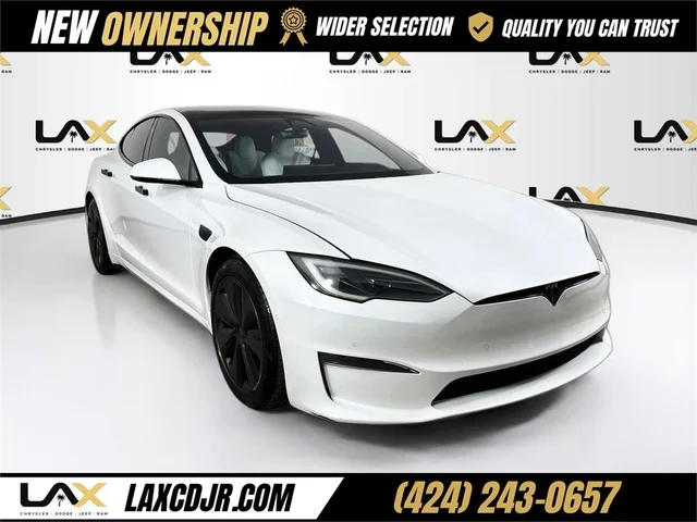 2023 Tesla Model S Plaid
