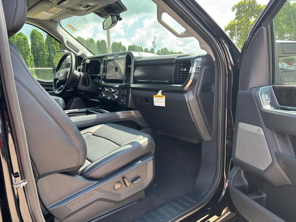 New 2026 Agate Black Metallic Ford F-350® Lariat® image 14