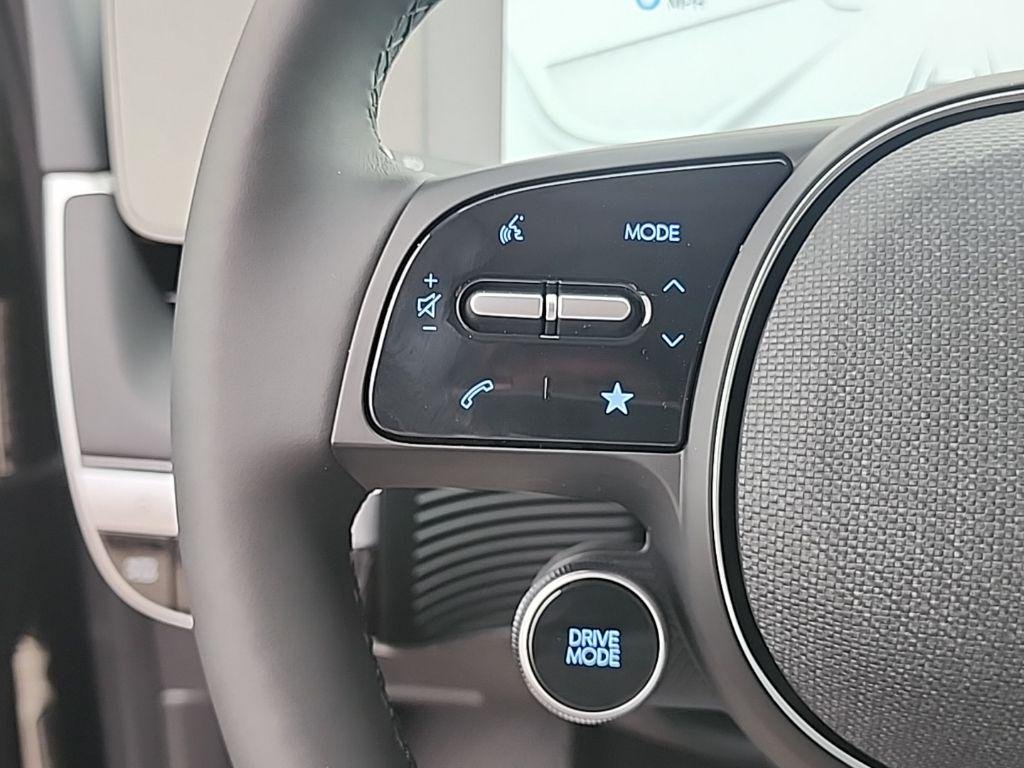 2024 Hyundai IONIQ 5 Limited - Photo 23