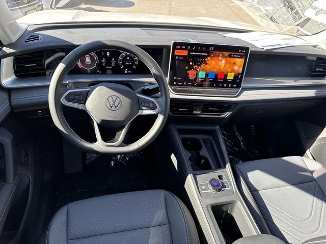 New 2026 White Volkswagen 2.0T SE image 7