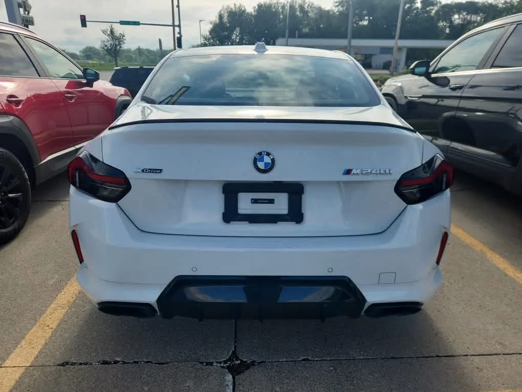 Used 2025 Alpine White BMW M240i xDrive image 6