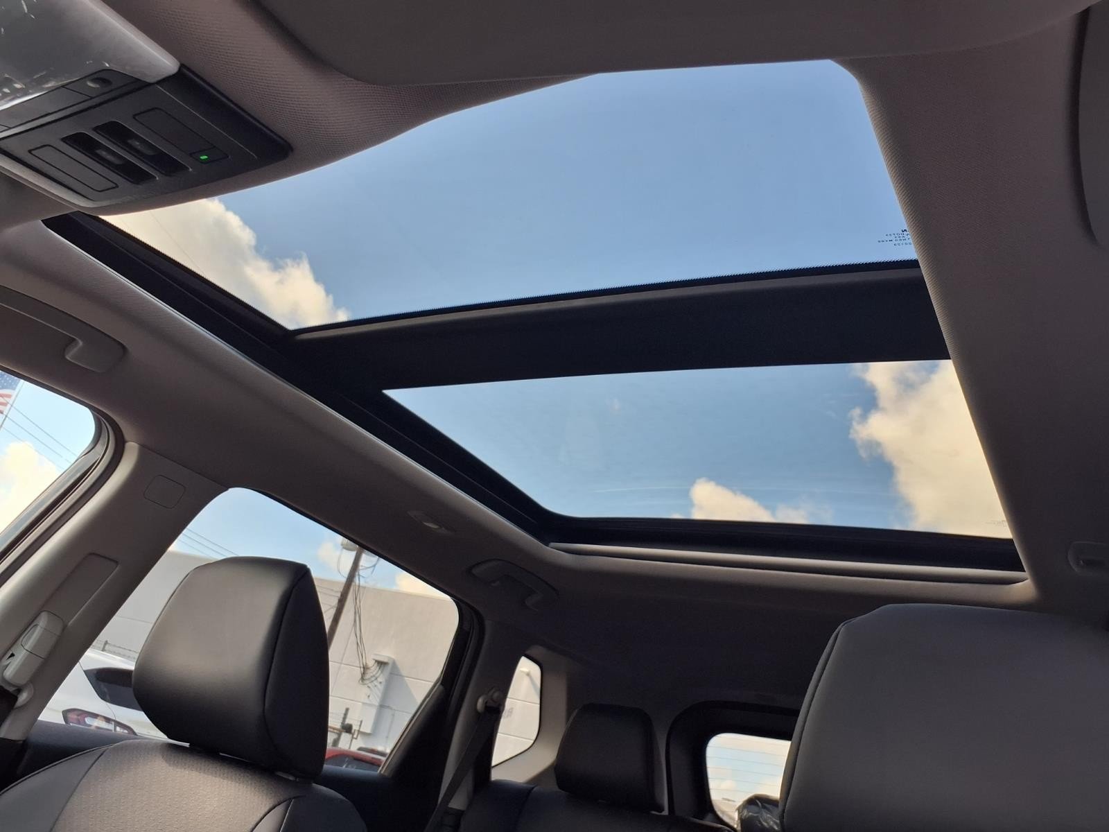 2026 Nissan Rogue photo 22 of 24