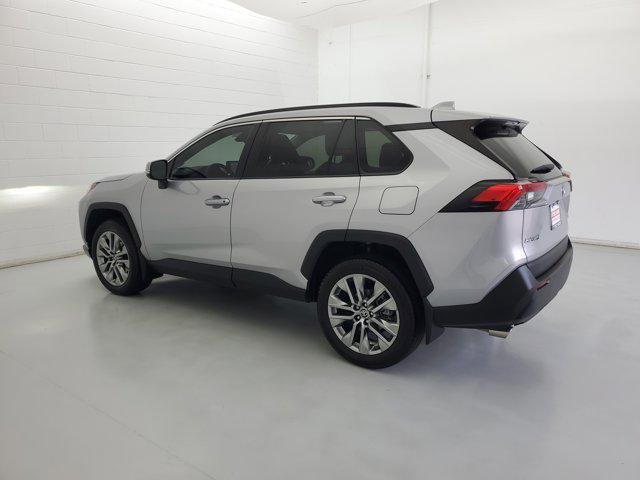Certified Used 2023 SILVER SKY METALLIC Toyota  image 6