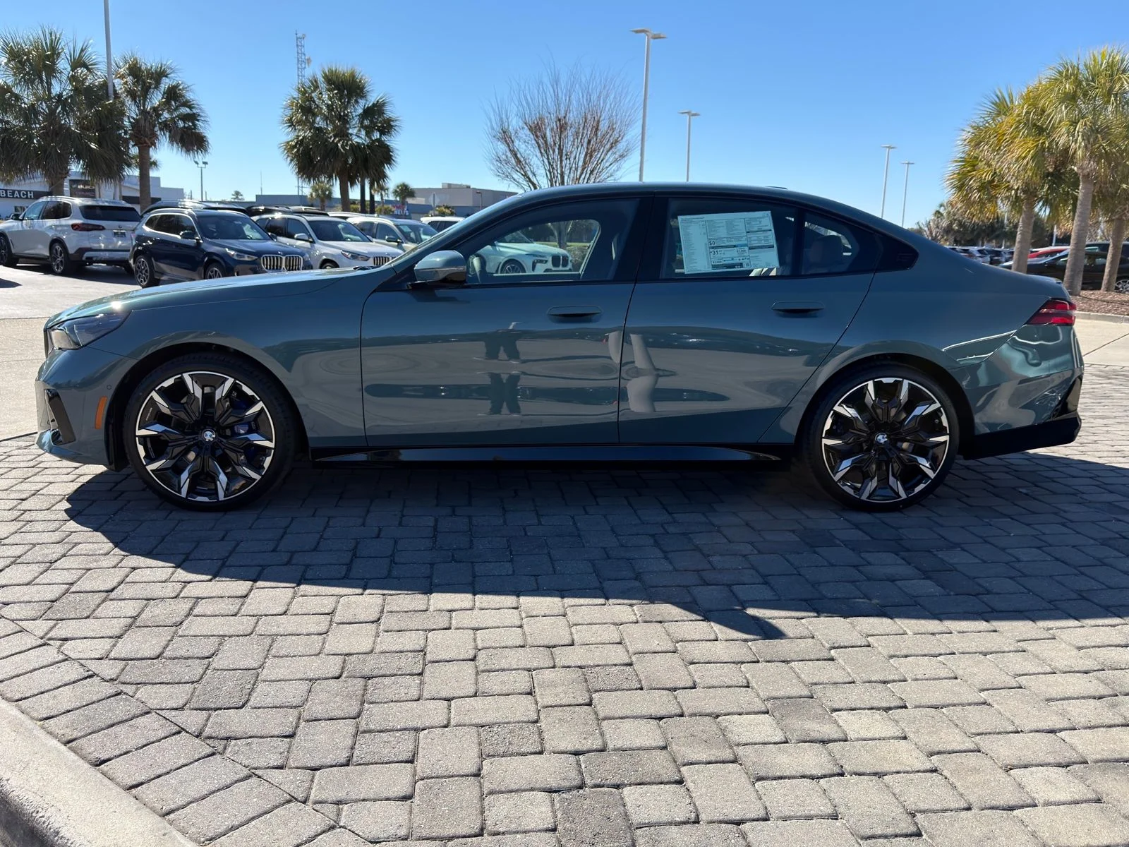 Used 2026 Cape York Green Metallic BMW 530i image 12