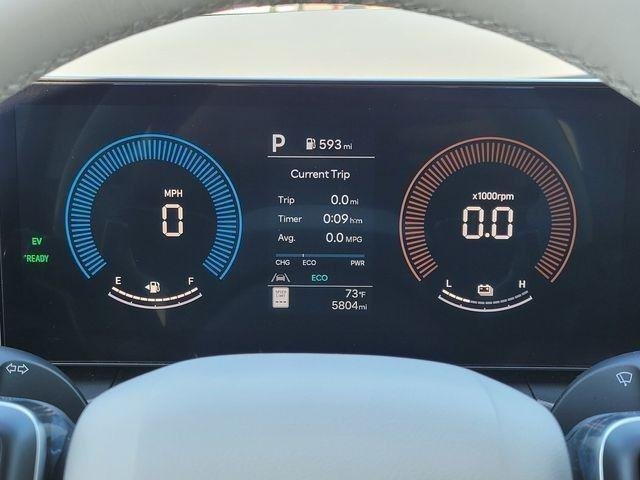 New 2026 White Hyundai SE image 41