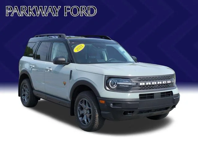 Used 2022 Green Ford Badlands image 7