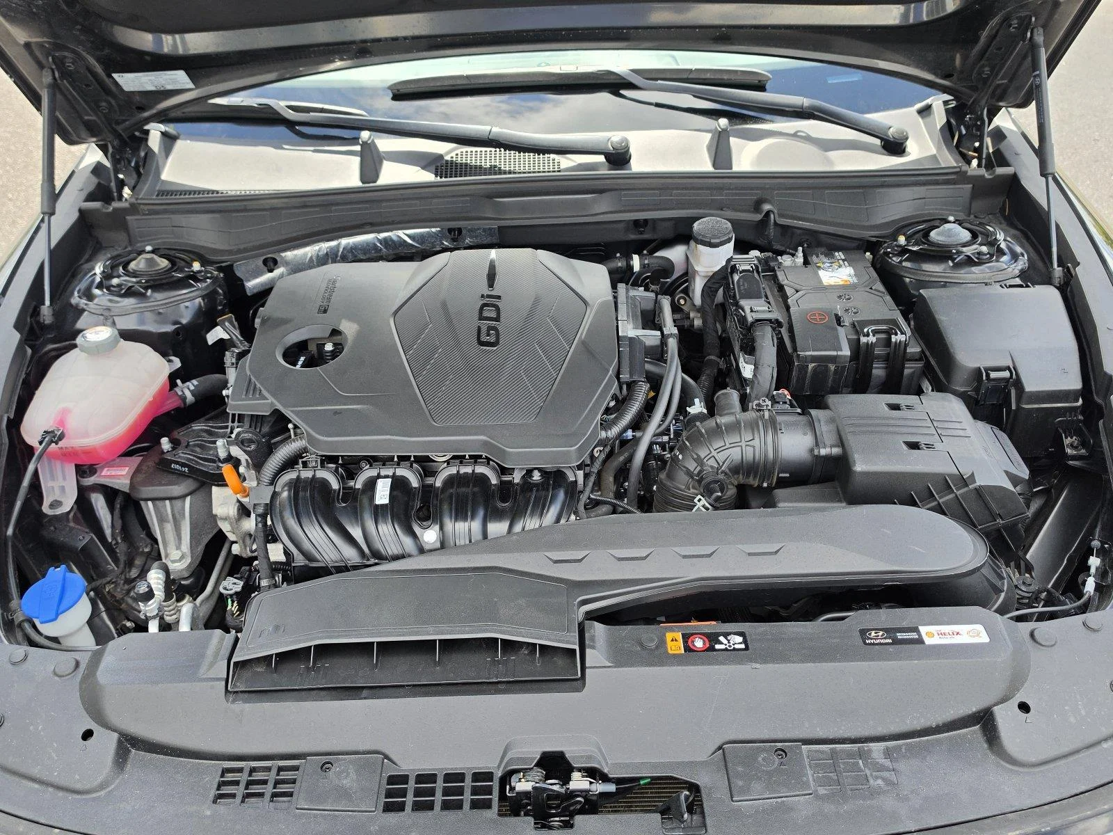 Used 2025 Abyss Black Hyundai SEL image 34