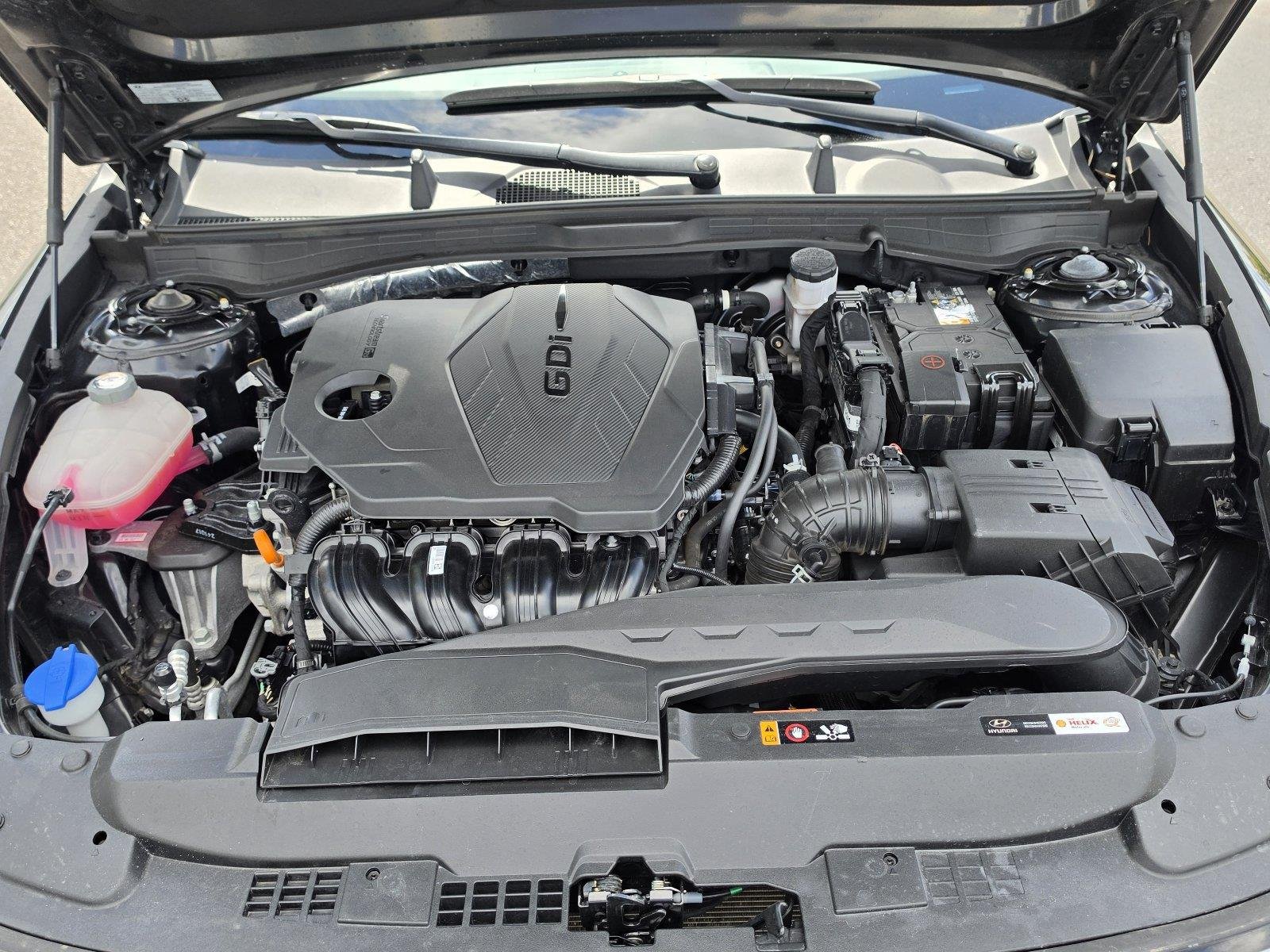 Used 2025 Abyss Black Hyundai SEL image 34