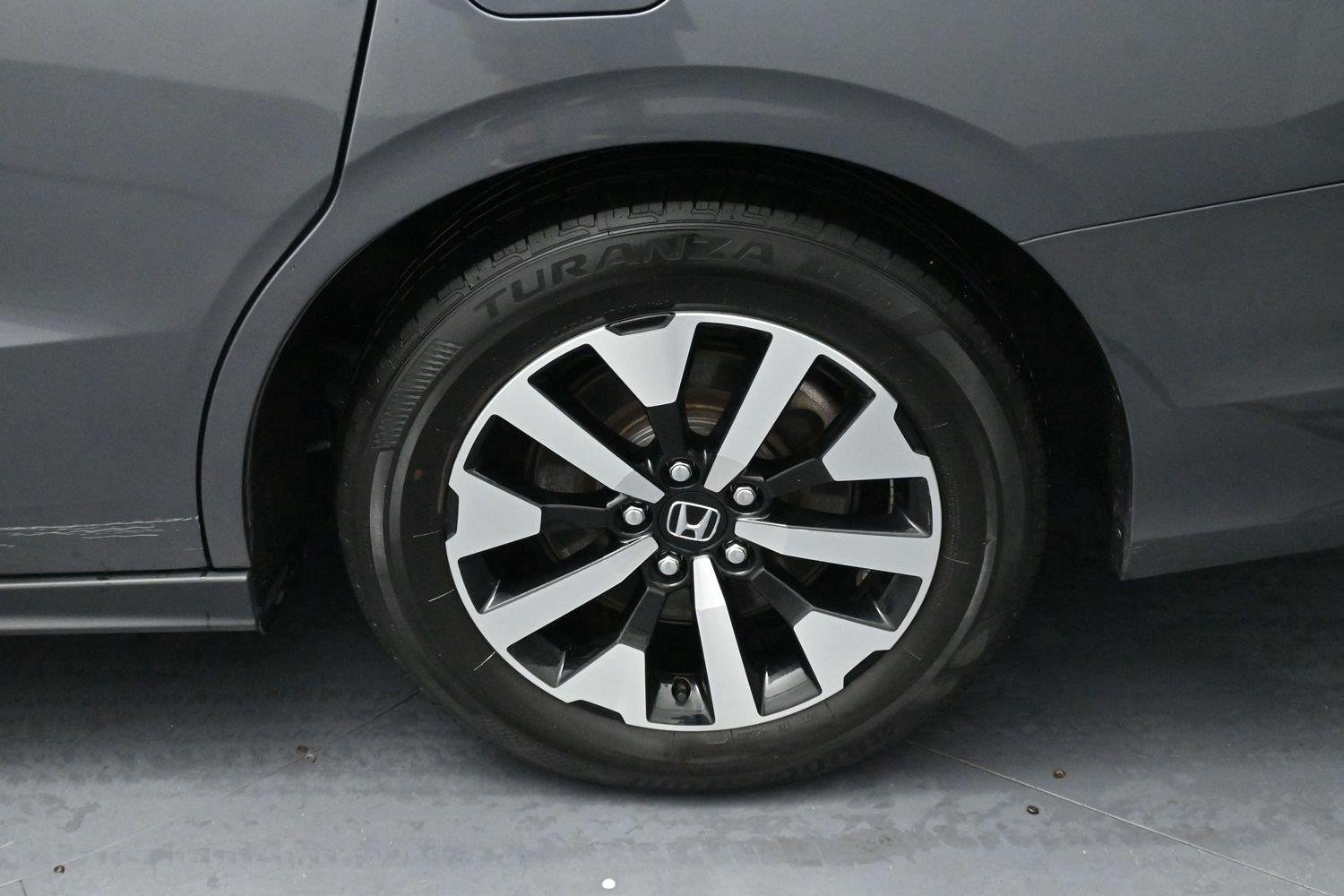 Used 2025  Honda EX-L image 43