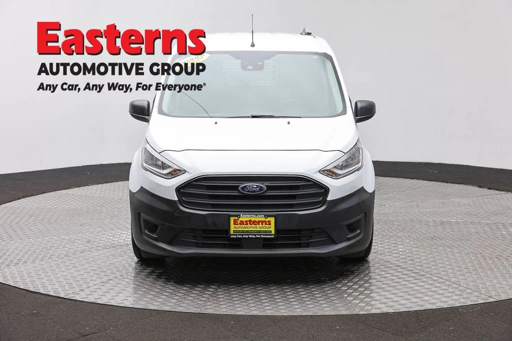 Used 2019 White Ford XL image 2