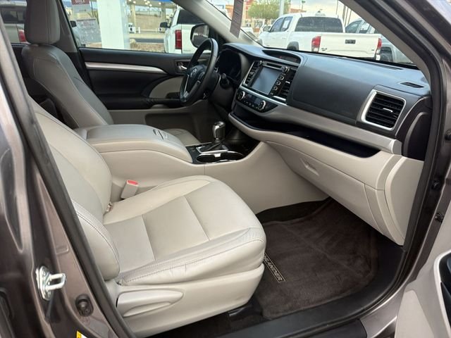 2015 Toyota Highlander XLE - Photo 28