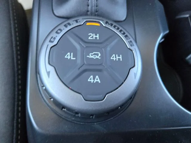 Used 2021 Carbonized Gray Metallic Ford Badlands image 15
