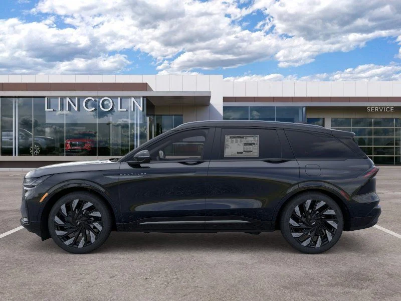 New 2026 Black Lincoln Reserve image 3
