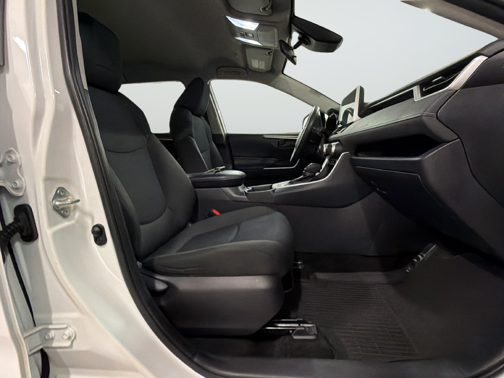 Used 2024 White Toyota LE image 25