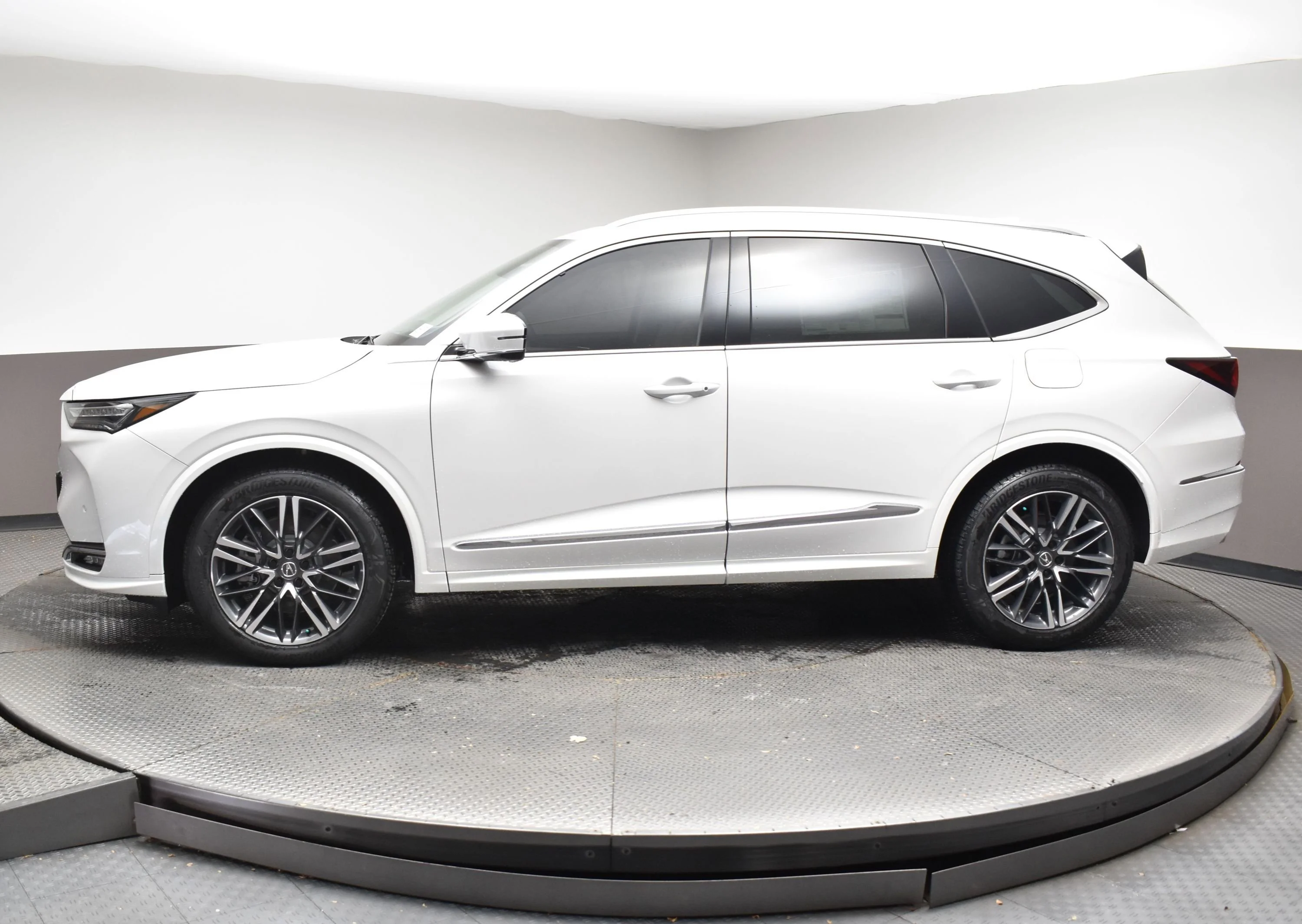 New 2026 Platinum White Pearl Acura w/Advance Package image 42