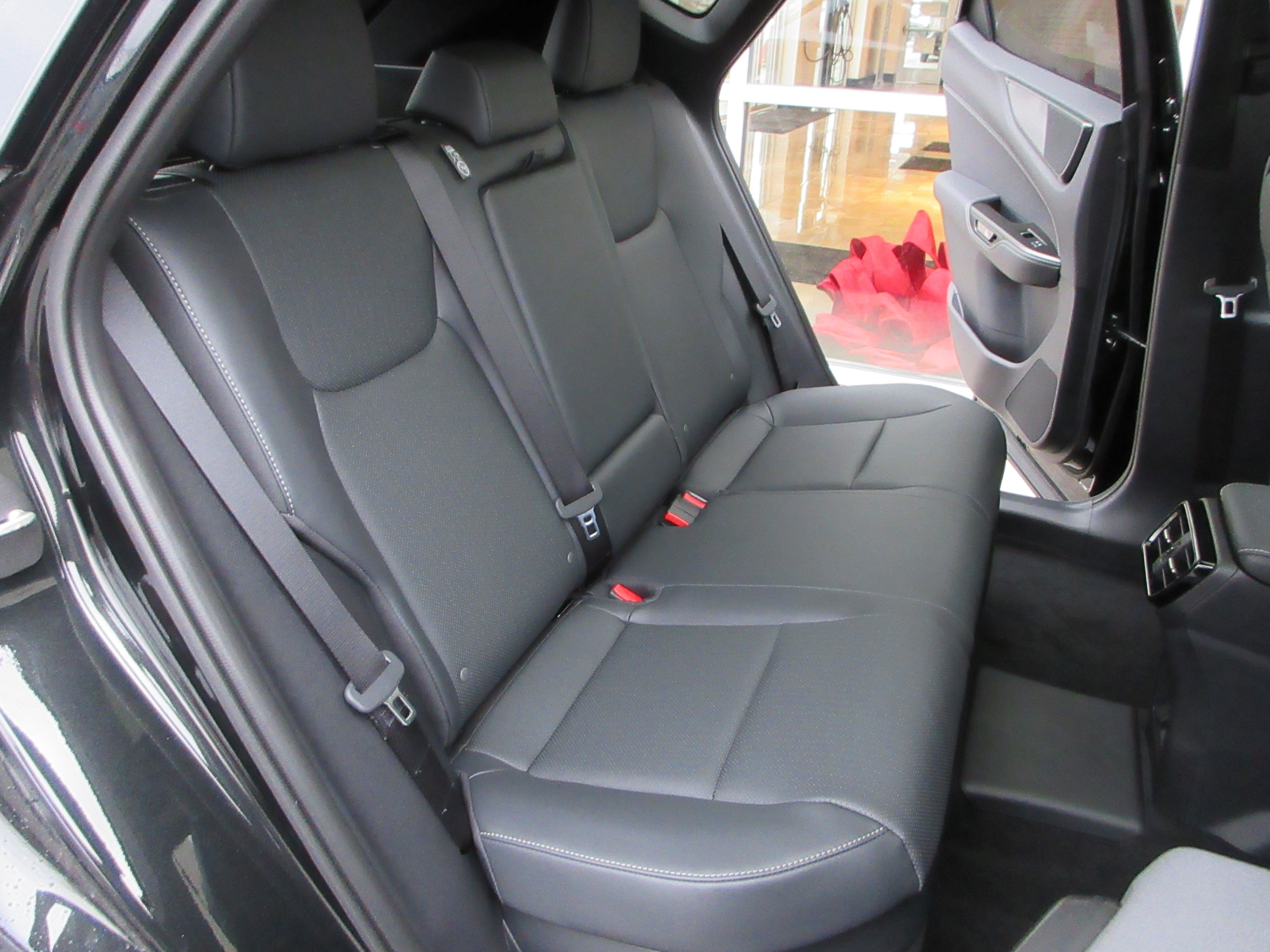 2026 Lexus NX 450h+ F-Sport - Photo 20