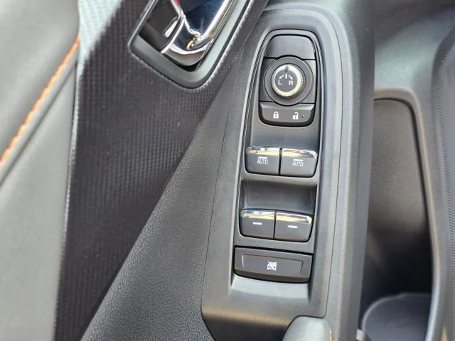 New 2026 ICE SILVER METALLIC Subaru Limited Hybrid image 38