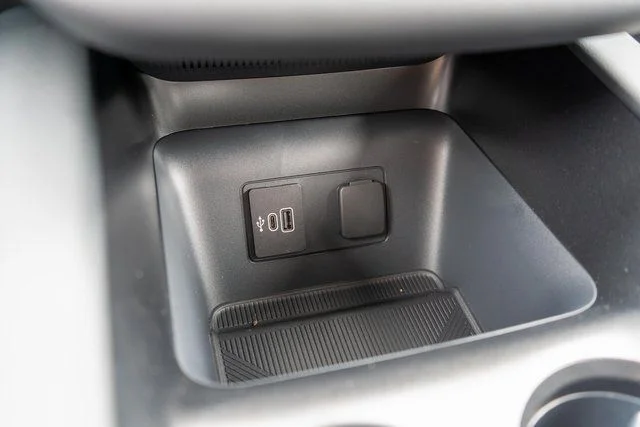 New 2026 Carbonized Gray Metallic Ford ST-Line image 21