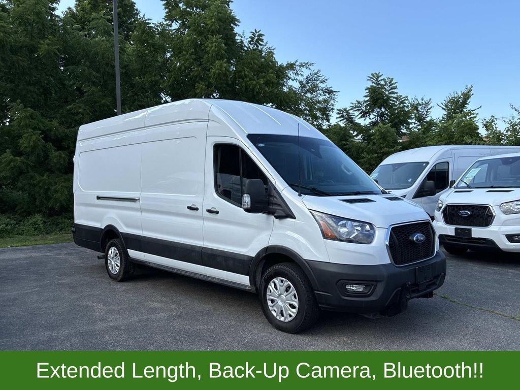 Used 2024 White Ford Base image 3