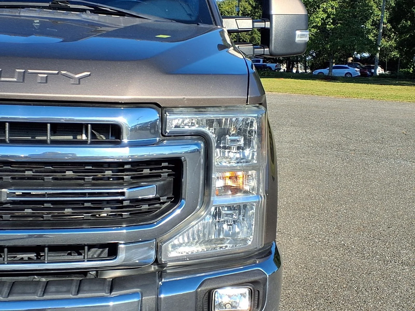Used 2021 Stone Gray Metallic Ford LARIAT image 17