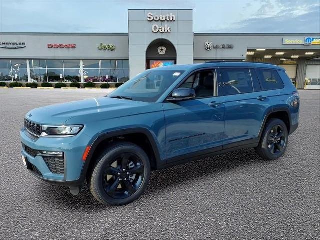 New 2026 Steel Blue Jeep Limited image 4