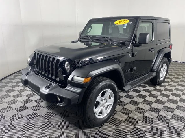 Used 2022 Black Jeep Sport S image 9