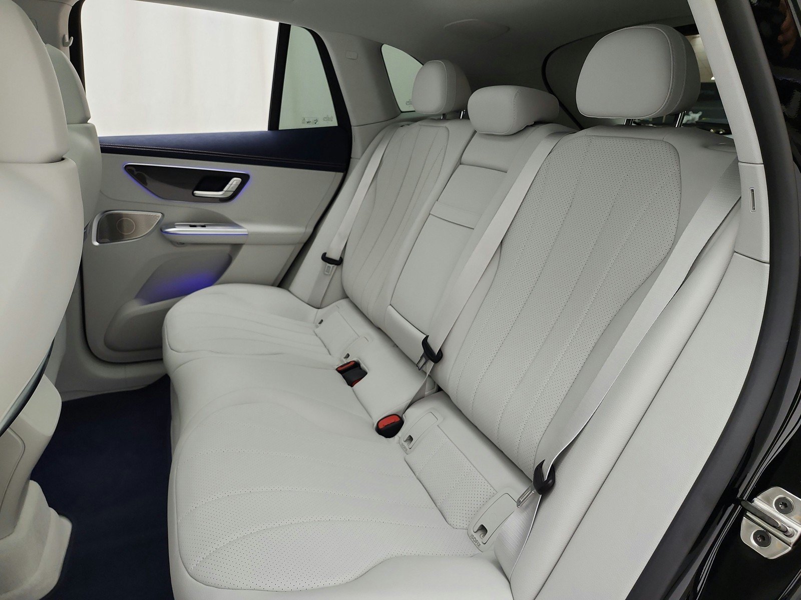 New 2027 Black Mercedes-Benz EQE 320+ SUV image 31