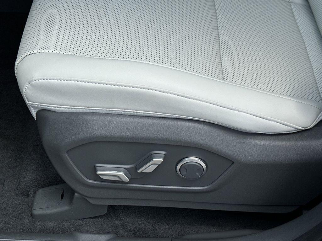 New 2026 Serenity White Hyundai SEL FWD image 10