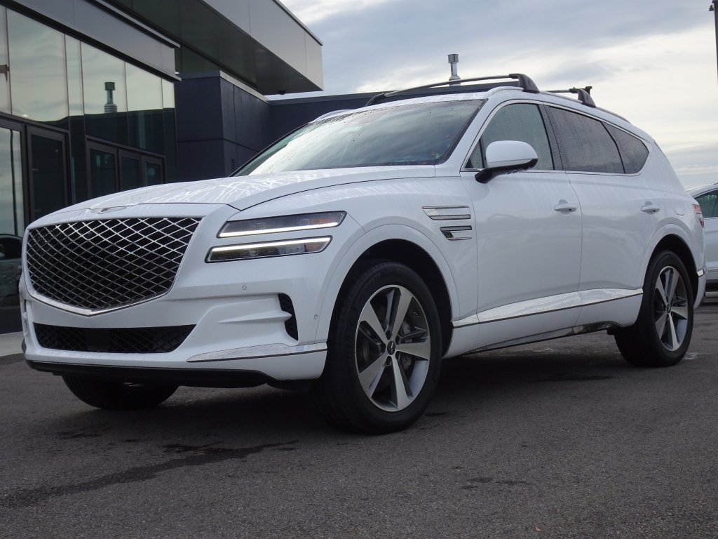 Certified Used 2024 Uyuni White Genesis 3.5T Advanced image 32