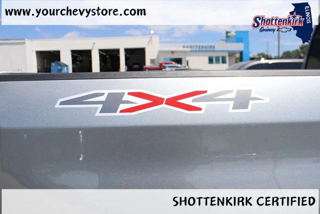 Used 2026 Gray Chevrolet LT image 5