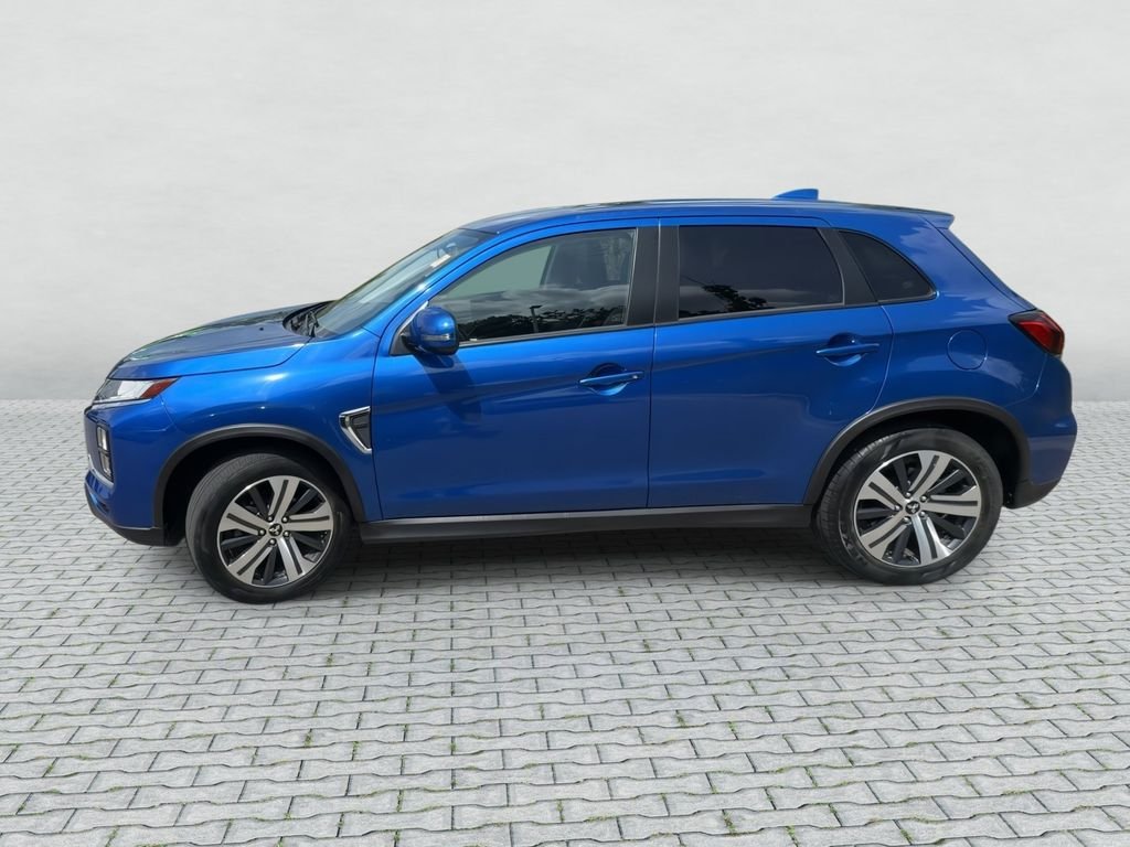 Used 2024  Mitsubishi 2.0 SE image 5