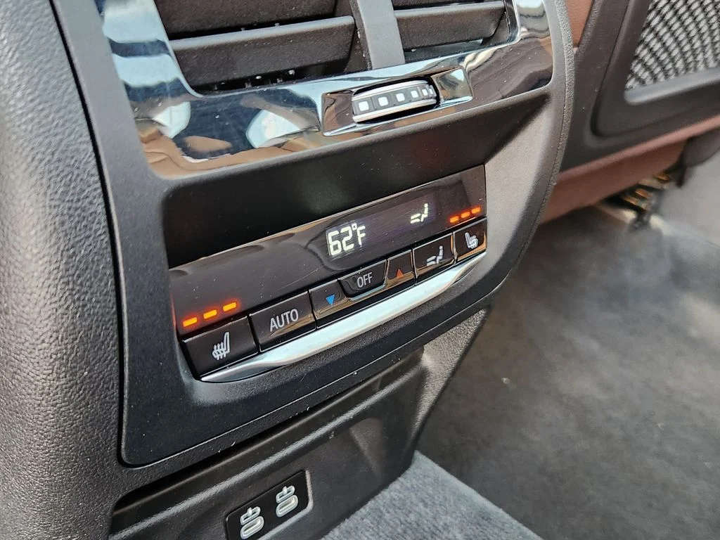 Used 2024 Dark Graphite Metallic BMW M40i image 11