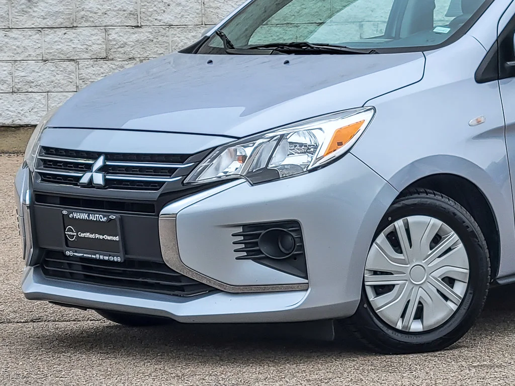 Used 2024 Silver Mitsubishi ES image 2