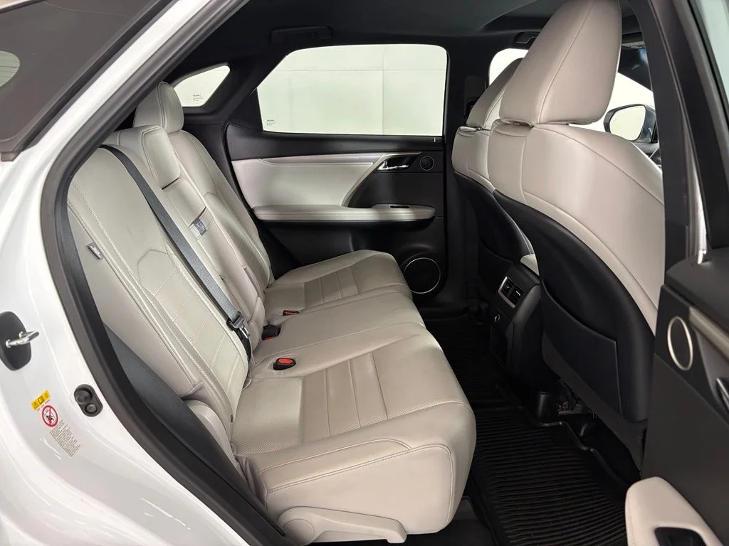 Used 2016 White Lexus 350 F Sport image 41