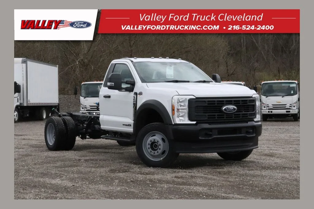 2025 Ford F-550 XL 4x4 Regular Cab 169-In DRW's photo