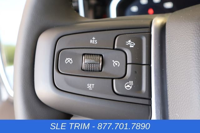 New 2026 Summit White GMC SLE image 26