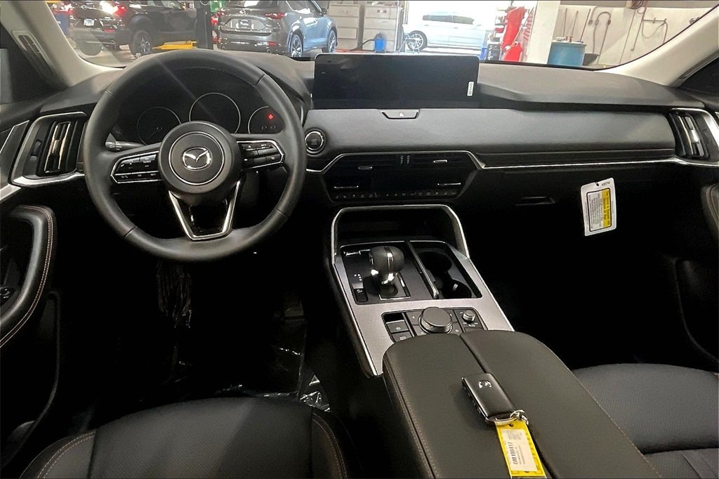 2026 MAZDA CX-90 - Image 4