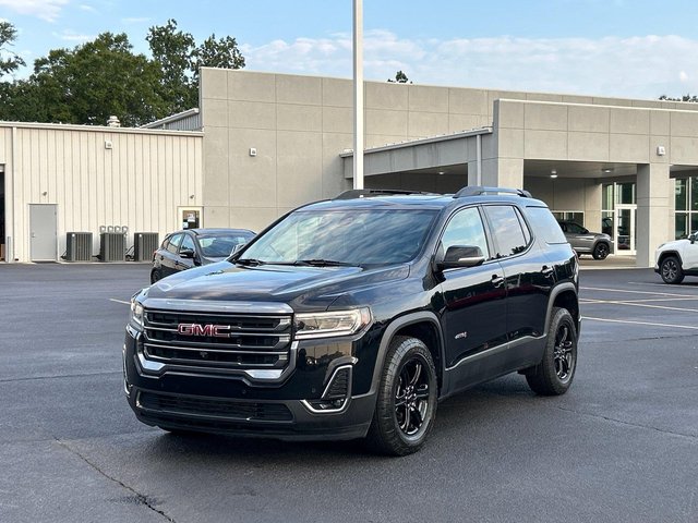 2022 GMC Acadia AT4