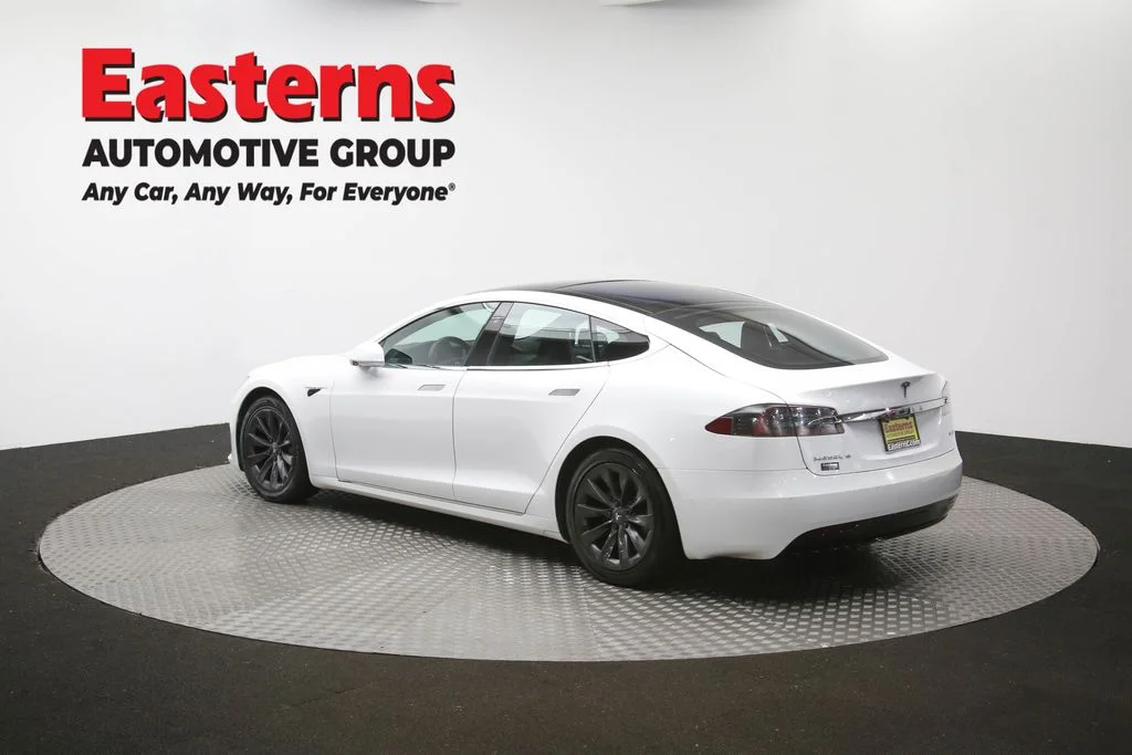 Used 2018 White Tesla 100D image 59
