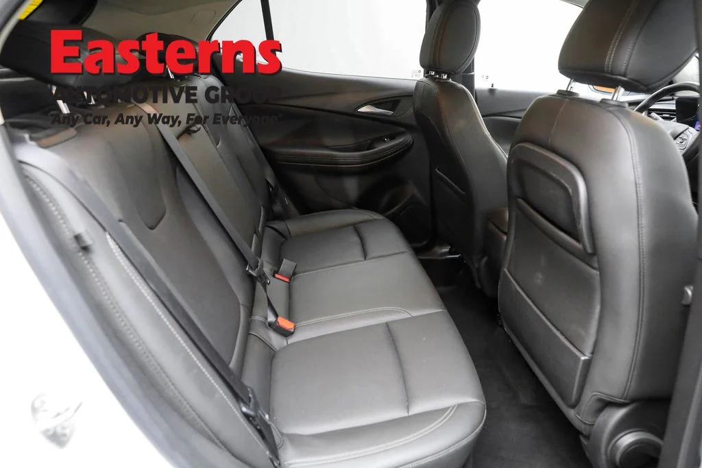 Used 2024 White Buick Sport Touring image 22