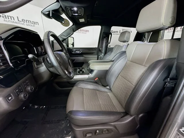 Used 2024 Gray Chevrolet ZR2 image 22