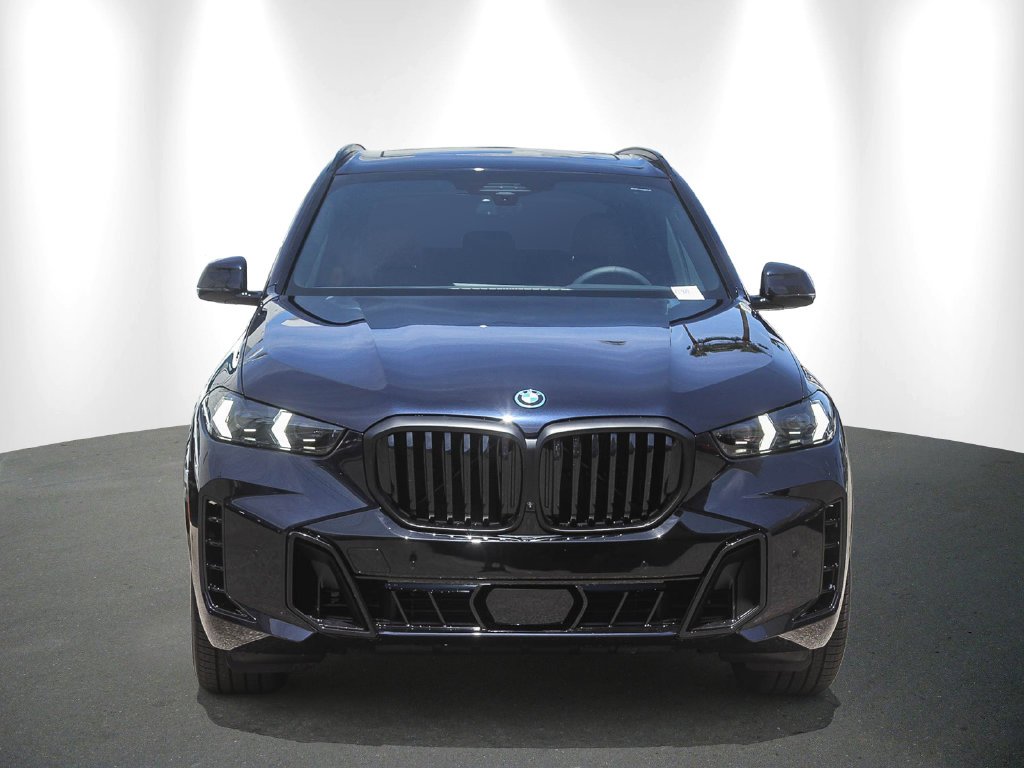 2026 BMW X5 photo 2