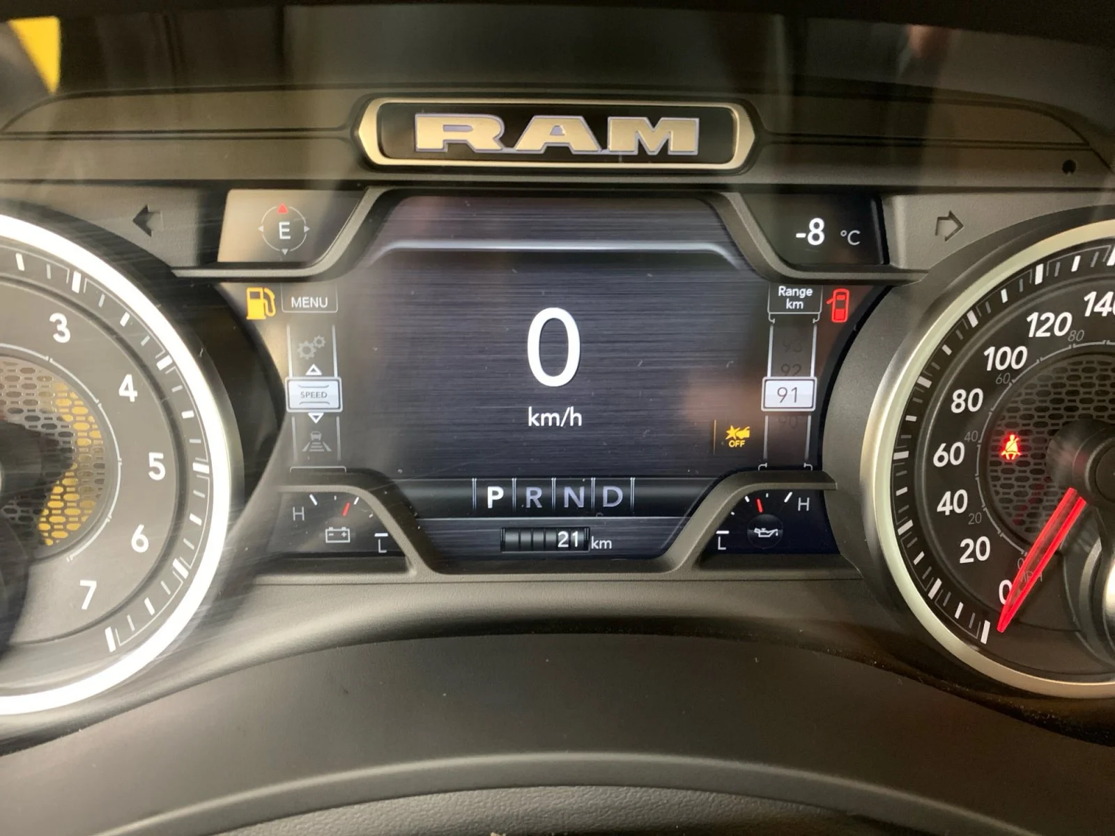 New 2026 Diamond Black Crystal Pearl Ram Big Horn image 14