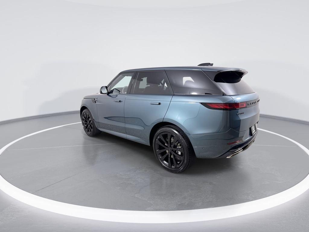 New 2026 GIOLA GRN MET Land Rover Dynamic SE image 6