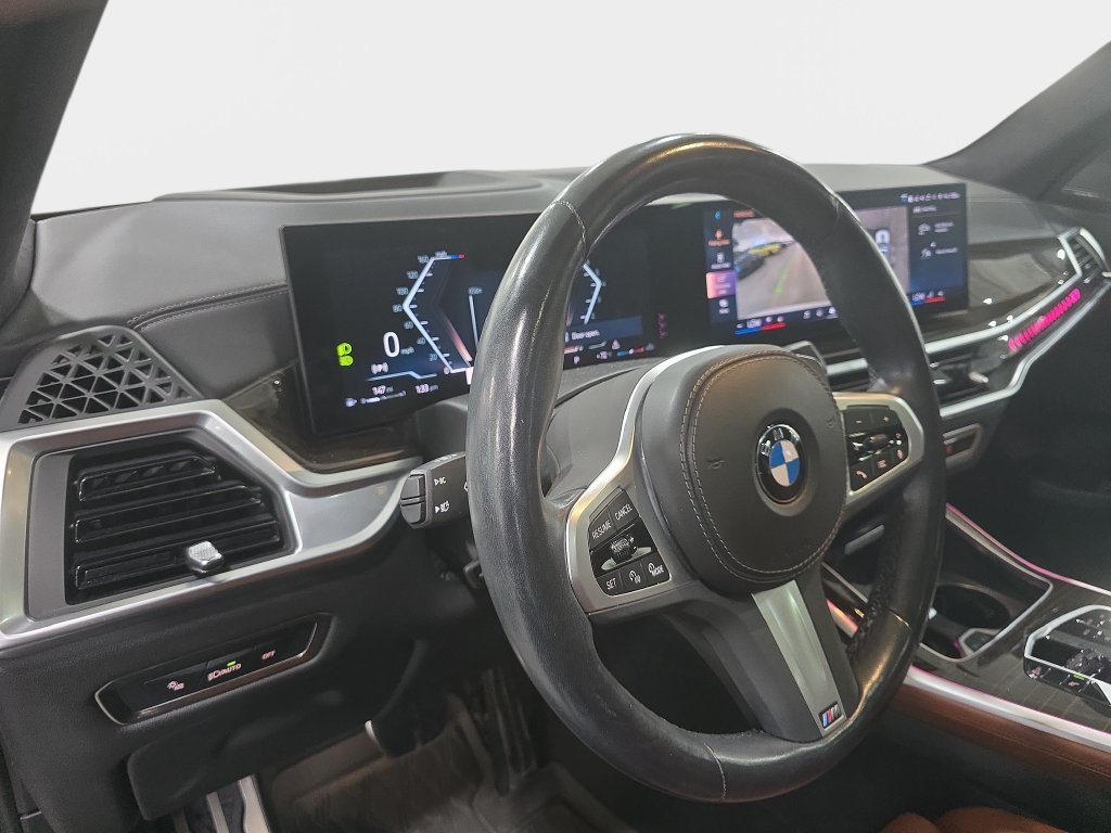 Certified Used 2024 Mineral White Metallic BMW xDrive40i image 20