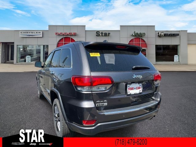 Used 2021 Granite Crystal Metallic Clearcoat Jeep Limited image 5