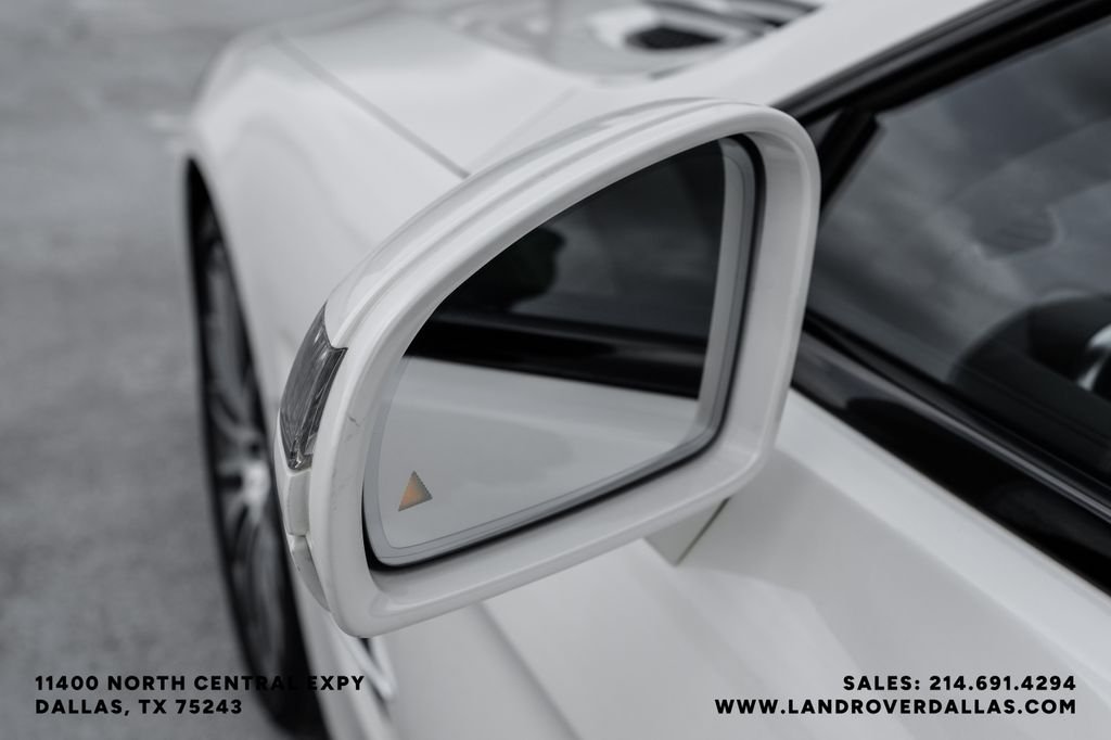 Used 2018 White Mercedes-Benz SL 550 image 45