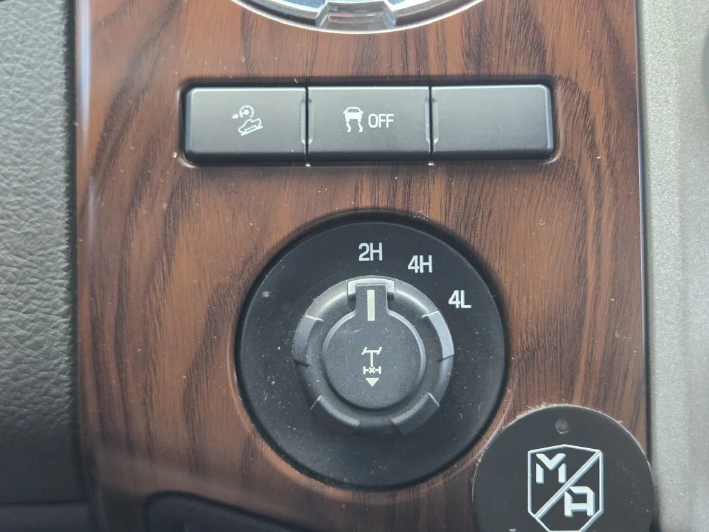 Used 2014 Black Ford Lariat image 26