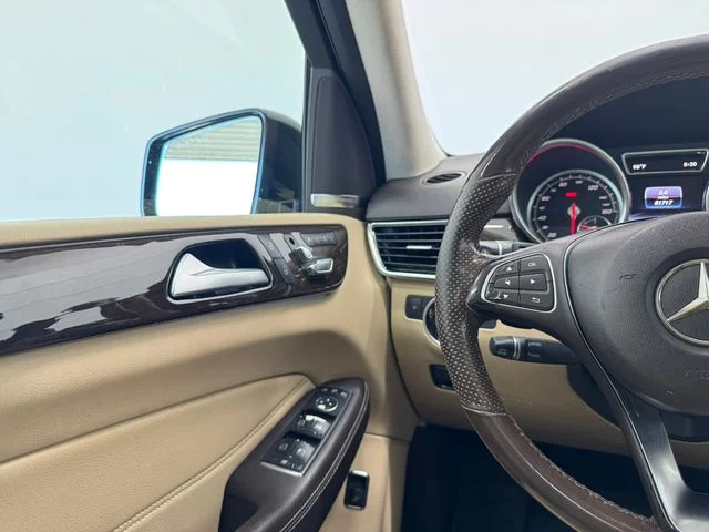Used 2018 Black Mercedes-Benz GLE 350 image 22