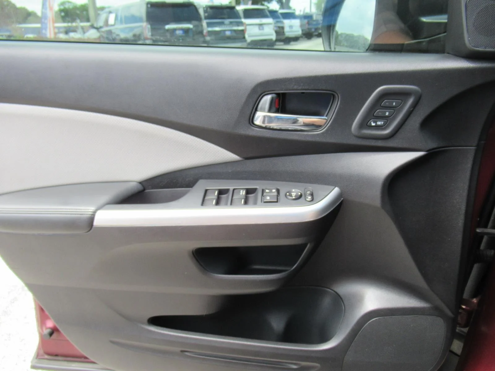 Used 2016 Burgundy Honda Touring image 21